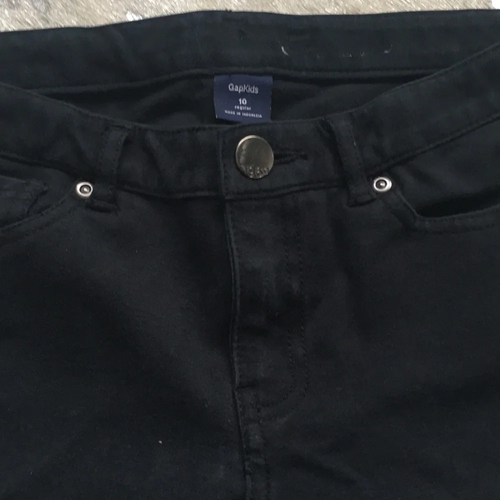 Gap girls black skinny leg jean pant